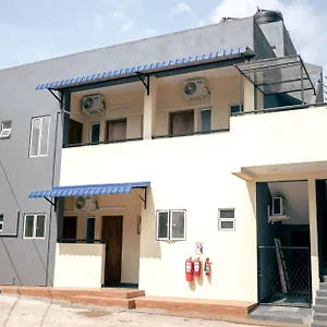 Guest house Nnr, Wattala